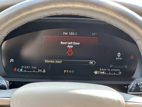 Used 2022 Lincoln Corsair Reserve w/ Elements Package image 27