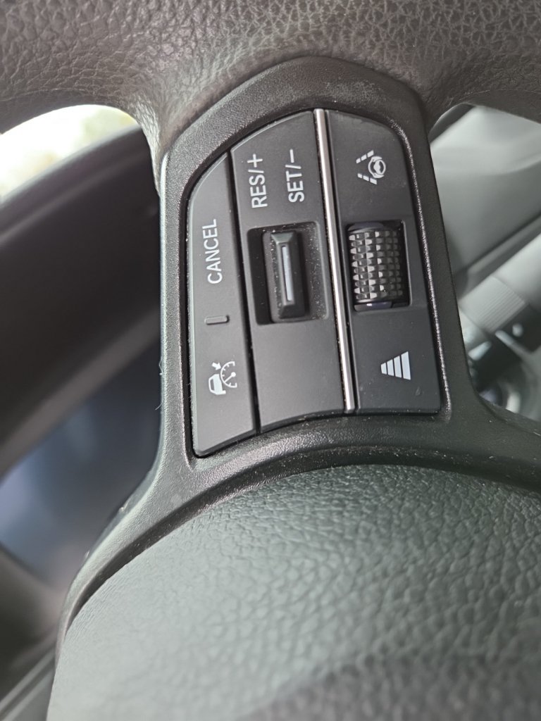 Certified 2023 Honda Accord EX image 15