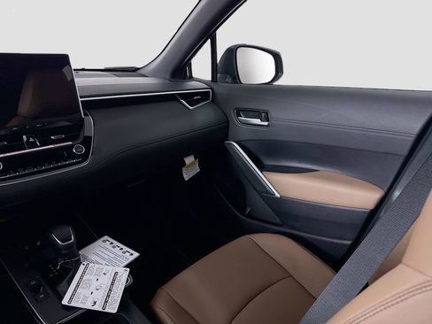 New 2026 Toyota Corolla Cross XLE image 16