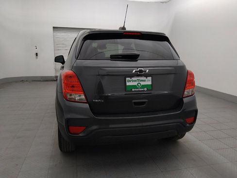 Used 2019 Chevrolet Trax LS w/ Tint and Cruise Package FWD image 6