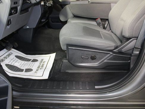 Certified 2025 Ford F150 XLT w/ Equipment Group 301A Standard image 9