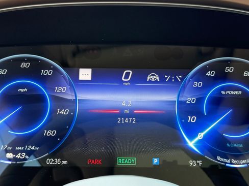 Used 2023 Mercedes-Benz EQS 580 4MATIC SUV image 36