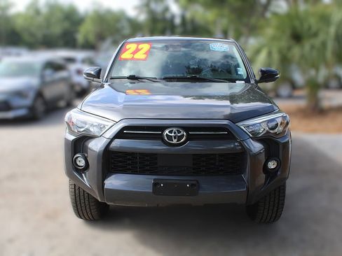 Used 2022 Toyota 4Runner SR5 Premium AWD/4WD image 16