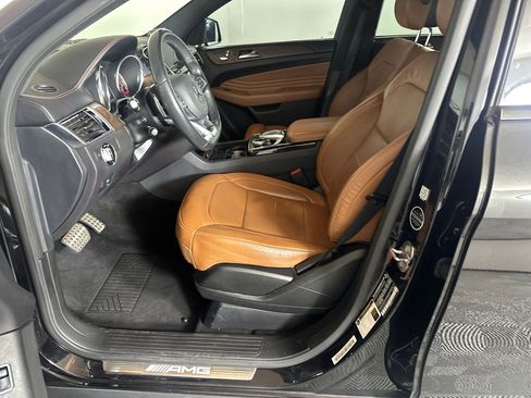 Used 2019 Mercedes-Benz GLE 43 AMG 4MATIC Coupe image 9