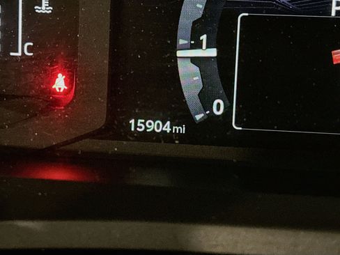 Used 2026 Toyota 4Runner SR5 AWD/4WD image 19