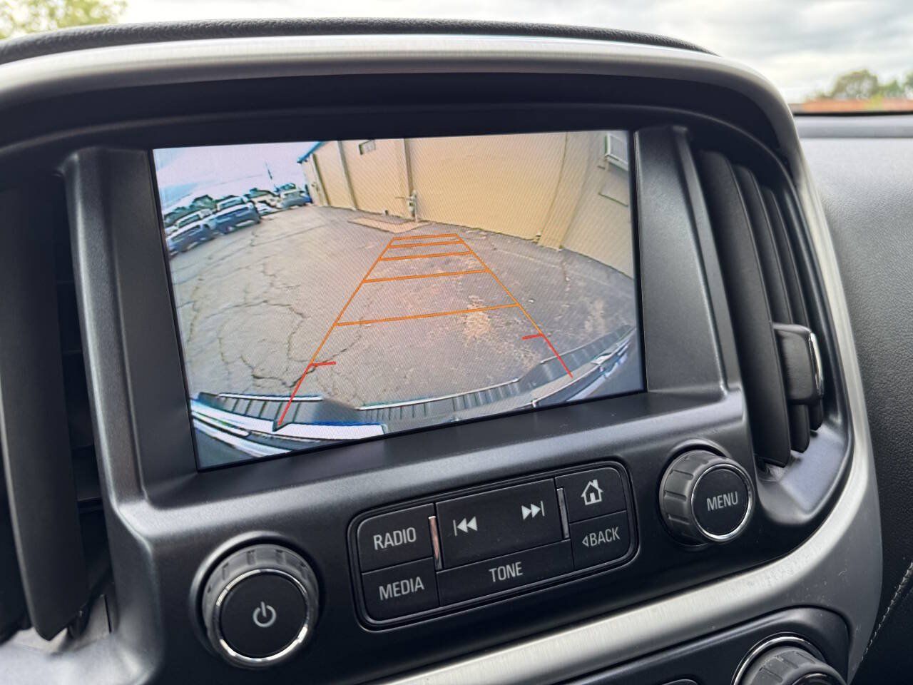 Used 2017 GMC Canyon SLT w/ Trailering Package AWD/4WD image 12