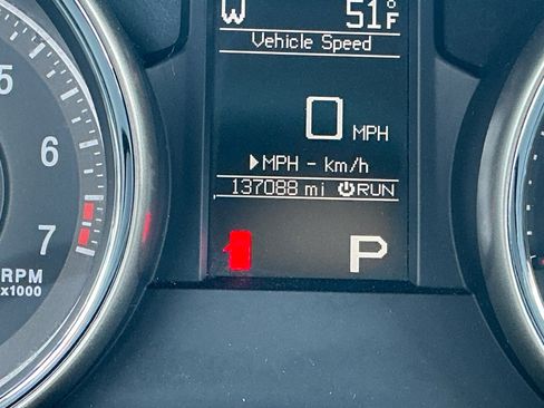 Used 2012 Jeep Grand Cherokee Laredo w/ Laredo E Group image 11