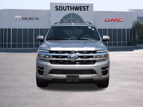 Used 2023 Ford Expedition Max Limited RWD image 6