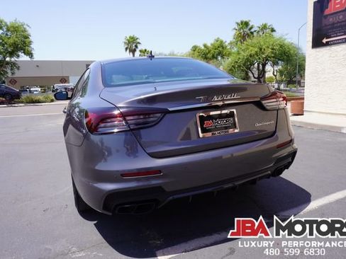 Used 2021 Maserati Quattroporte Trofeo image 31