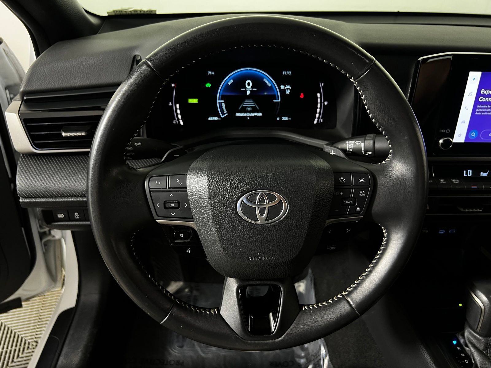 Certified 2025 Toyota Camry SE FWD image 14