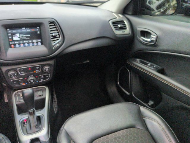 Used 2020 Jeep Compass Latitude FWD image 17