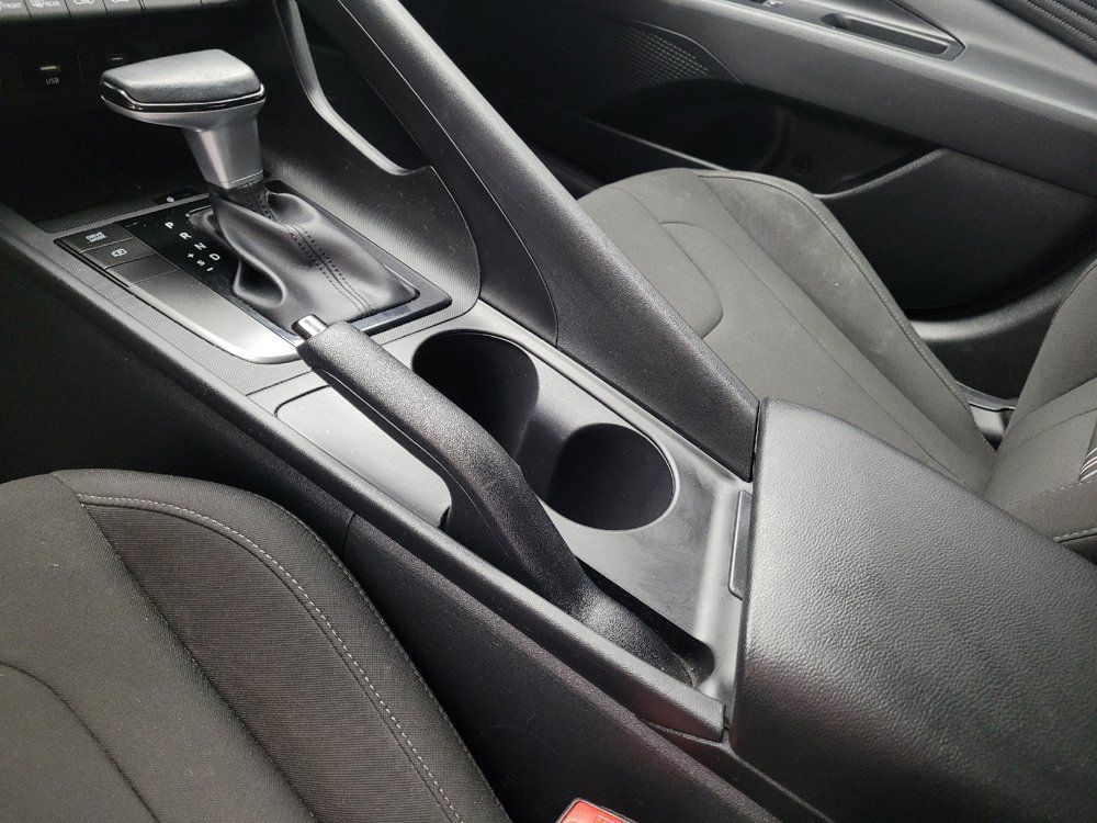 Used 2025 Hyundai Elantra Sport FWD image 26