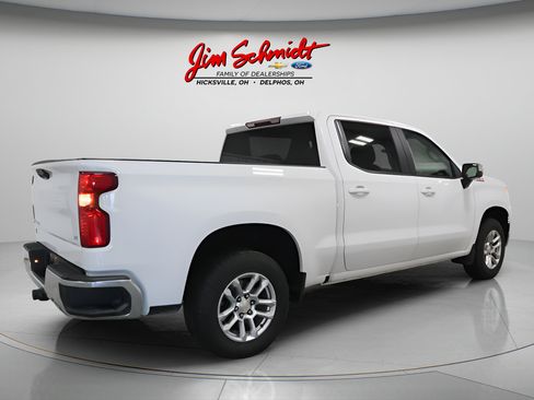 Used 2023 Chevrolet Silverado 1500 LT w/ Z71 Off-Road Package AWD/4WD image 6