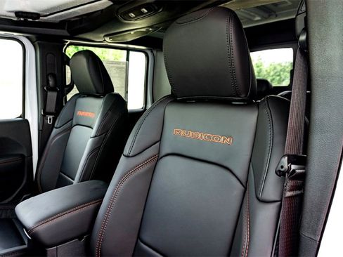 New 2025 Jeep Gladiator Rubicon w/ Convenience Group image 9