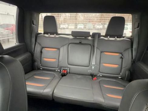 Used 2021 GMC Sierra 3500 AT4 w/ Gooseneck/5TH Wheel Package image 15