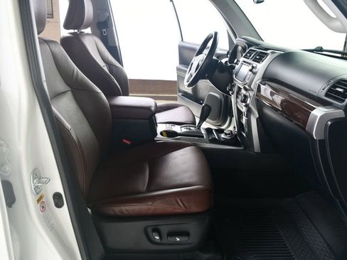 Used 2018 Toyota 4Runner Limited image 31