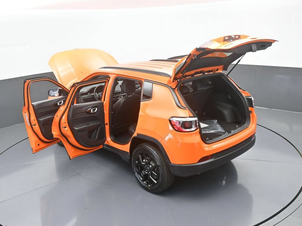 New 2026 Jeep Compass Latitude AWD/4WD image 59