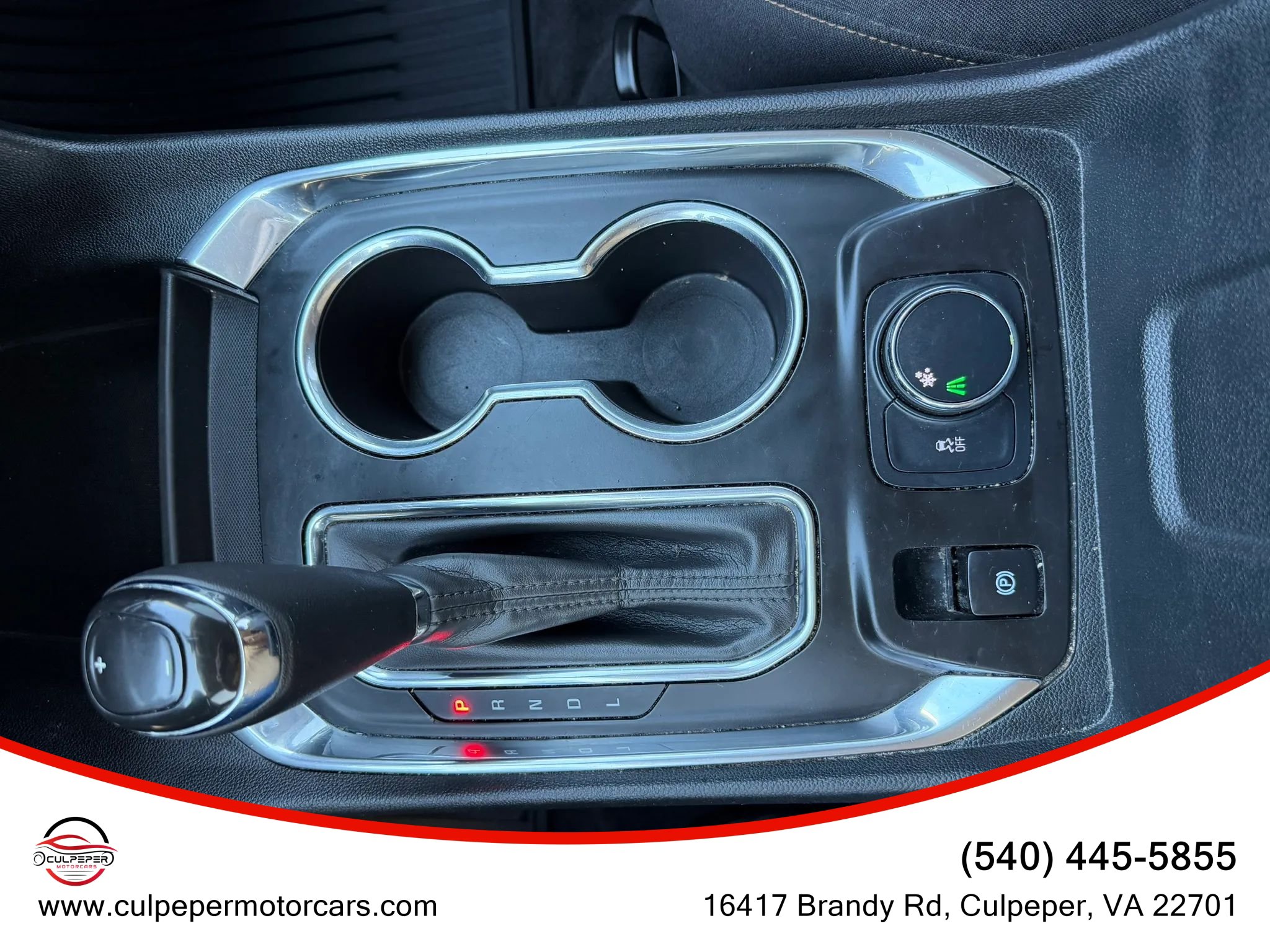 Used 2020 Chevrolet Traverse LS FWD image 23