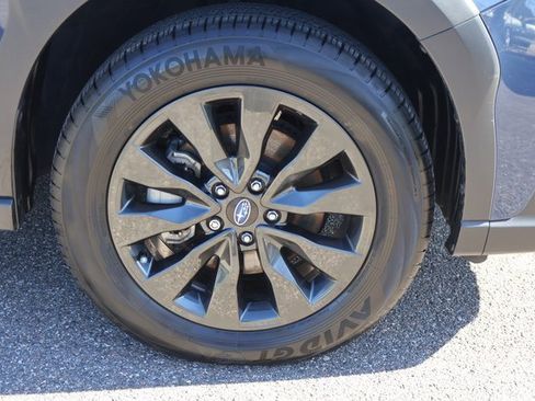 Used 2023 Subaru Outback Onyx Edition image 9