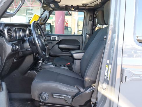 Used 2019 Jeep Wrangler Unlimited Sport S image 7