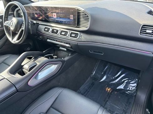 Used 2025 Mercedes-Benz GLE 350 4MATIC image 9