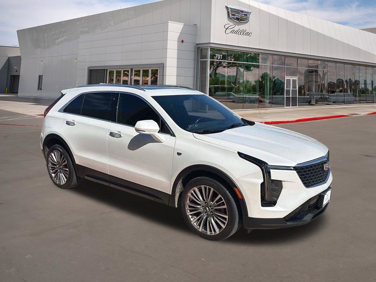 Used 2024 Cadillac XT4 Premium Luxury w/ Active Safety Package FWD image 6