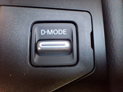 New 2026 Nissan Kicks SR image 20