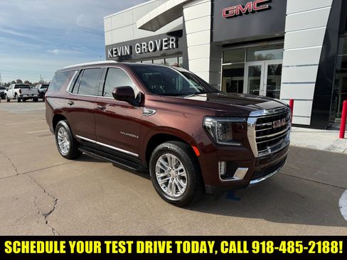 Certified 2023 GMC Yukon SLT image 1