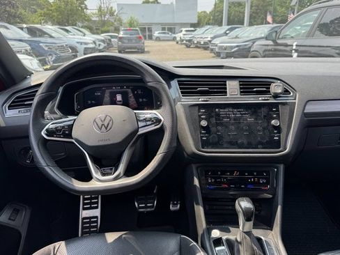 Used 2024 Volkswagen Tiguan SEL R-Line AWD/4WD image 13