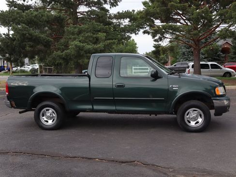 Used 2003 Ford F150 XLT AWD/4WD image 3