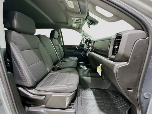 New 2026 GMC Sierra 3500 SLE w/ Preferred Package image 28