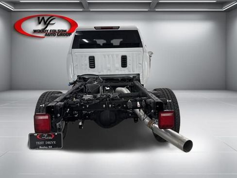 New 2026 Chevrolet Silverado 3500 LT w/ Convenience Package AWD/4WD image 6