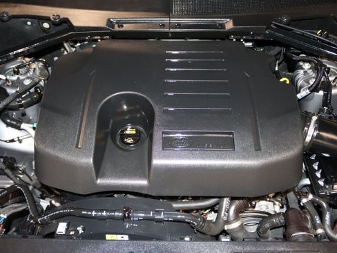 Used 2023 Land Rover Defender 90 X AWD/4WD image 83