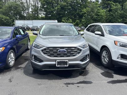 Used 2022 Ford Edge SEL w/ Convenience Package