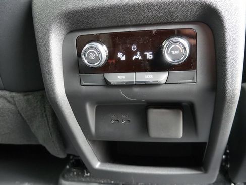 New 2027 Chevrolet Traverse LT w/ Driver Confidence Package AWD/4WD image 16