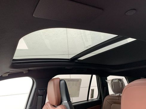 New 2026 Lincoln Aviator Reserve image 20