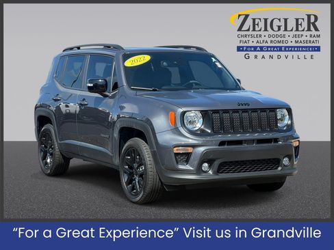 Certified 2022 Jeep Renegade Altitude w/ Sun/Sound Group AWD/4WD image 1