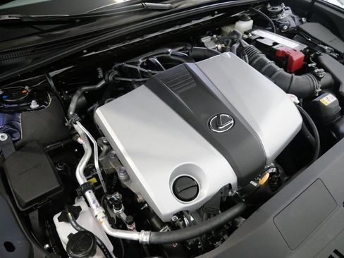 Used 2025 Lexus ES 350 w/ Premium Package FWD image 12