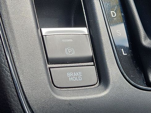 Used 2024 Honda CR-V EX image 26