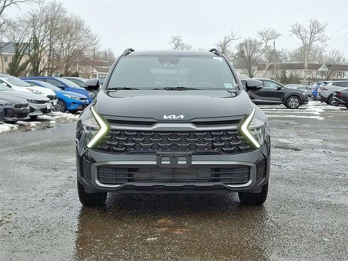 Certified 2023 Kia Sportage X-Line image 2