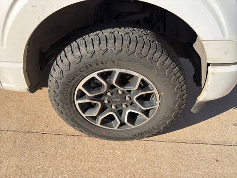 Used 2023 Ford F150 XL w/ STX Appearance Package image 5