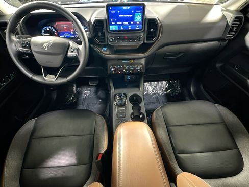 Used 2021 Ford Bronco Sport Outer Banks w/ Outer Banks Package (96D) image 33