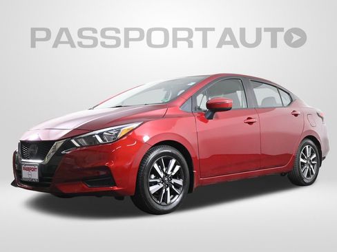 Used 2020 Nissan Versa SV image 1