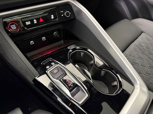 New 2025 Audi SQ5 Premium Plus image 19