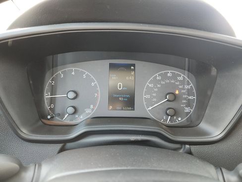 Used 2023 Toyota Corolla LE image 17