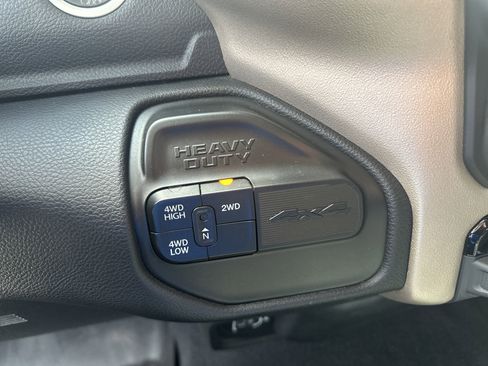 Used 2022 RAM 2500 Laramie image 35