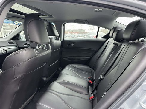 Used 2021 Acura ILX image 9