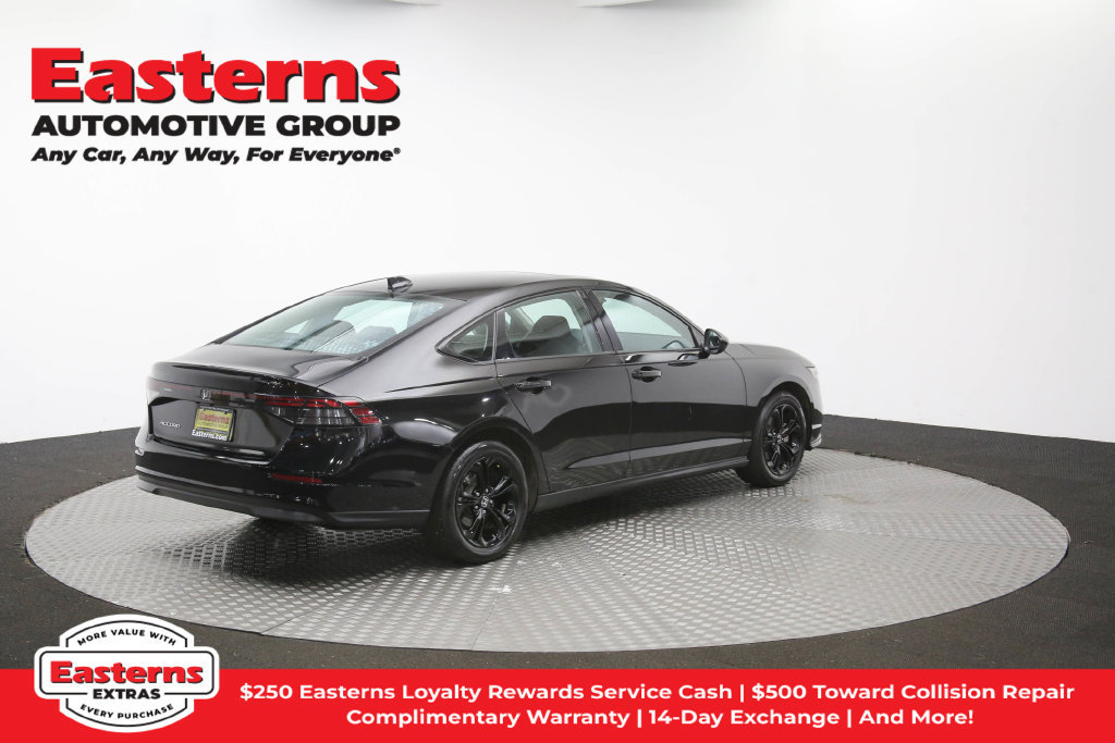 Used 2025 Honda Accord SE image 36