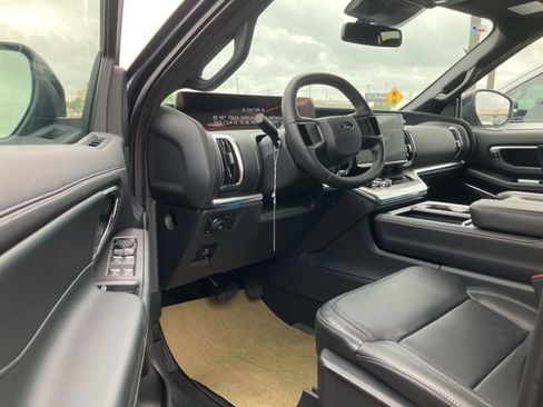 New 2026 Ford Expedition Platinum AWD/4WD image 29