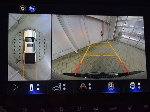 New 2026 Chevrolet Colorado ZR2 w/ Technology Package image 54